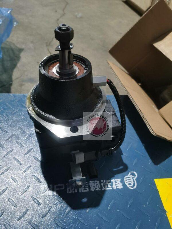 AT405846 Hydraulic Fan Drive Motor for John Deere E330LC / E360LC / E400 Excavators